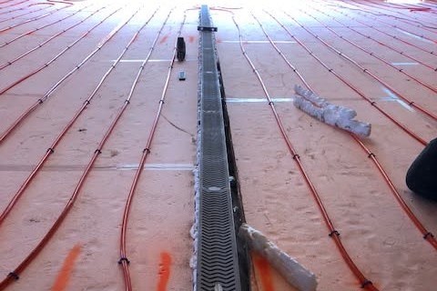 hydronic in-floor heating